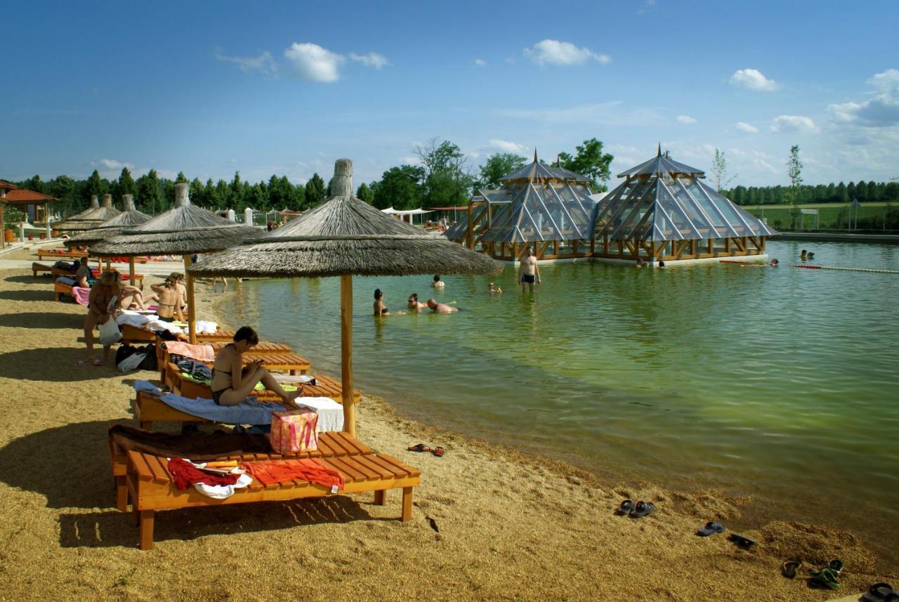 Egri Korona Borhaz Es Wellness Hotel Demjén 외부 사진